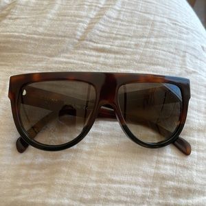 Authentic Celine Shadow Sunglasses in tortoise/black